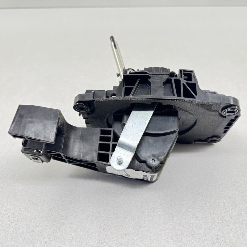 PR3P-7K004-BB / PR3P 7K004 BB / PR3P7K004BB 24-25 Ford Mustang GT Automatic Transmission Shifter Gear Box Selector Lever