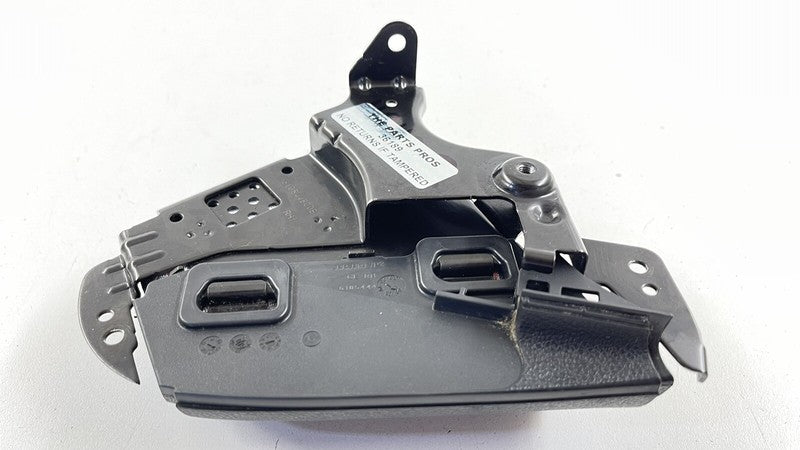 2078605402 / A2078605402 / A 207 860 54 02 5402 10-17 MERCEDES BENZ E550 W207 RIGHT FRONT LOWER SEAT AIRBAG AIR BAG SRS 