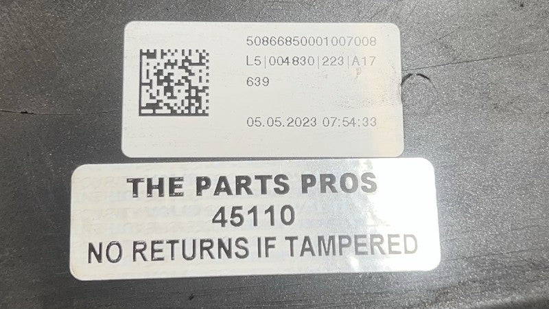 50866850001007008 22-25 VOLKSWAGEN GOLF R MK8 PASSENGER RIGHT SIDE SKIRT ROCKER PANEL TRIM OEM