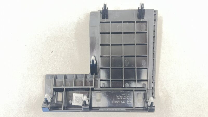 96972-6GP0A / 96972 6GP0A / 969726GP0A 22-25 NISSAN Z CENTER CONSOLE TRAY COVER TRIM WITH RUBBER MAT OEM