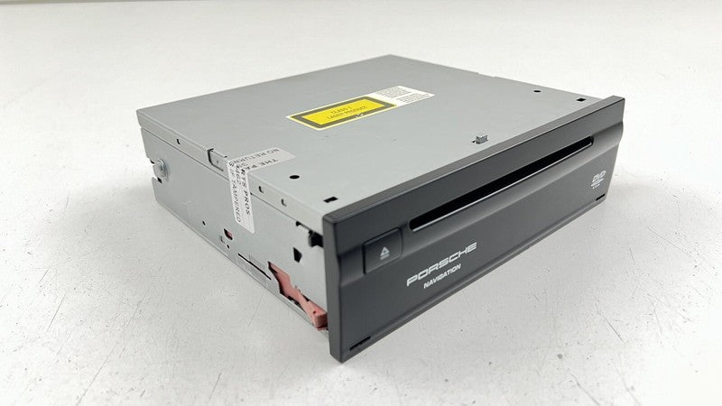 997.642.135.04 / 997 642 135 04 / 99764213504 05-12 PORSCHE 911 997 NAVIGATION NAVI DVD MAP DRIVE PLAYER 997.642.135.04 