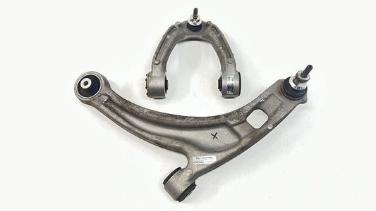 07-17 ASTON MARTIN VANTAGE PASSENGER RIGHT FRONT CONTROL ARM PAIR OEM