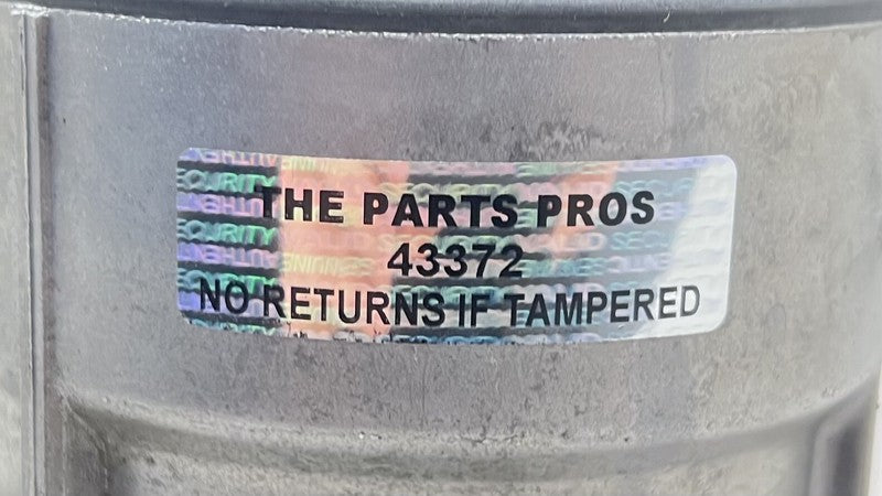 7 836 449 / 7836449 06-10 BMW M6 E63 E64 MOTOR ENGINE OIL COOLER FILTER HOUSING CANISTER 7836449 OEM