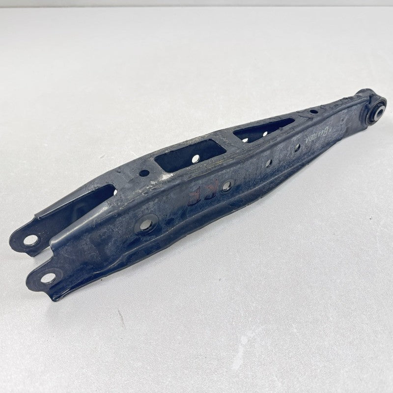 22-25 TOYOTA GR86 PASSENGER RIGHT REAR CONTROL ARM SUSPENSION SET OEM