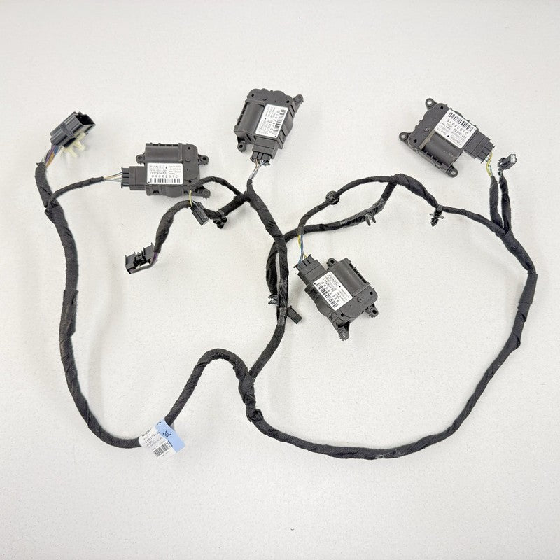 FR3B 19E616 DB / FR3B19E616DB 24-26 Ford Mustang HVAC Box Heater AC Flap Motor Air Mix Actuator Set OEM