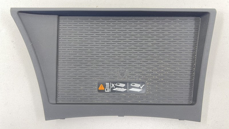 8489 3478 / 84893478 22-24 CADILLAC CT5 WIRELESS PHONE CHARGING PAD RUBBER TRIM COVER 84893478 OEM