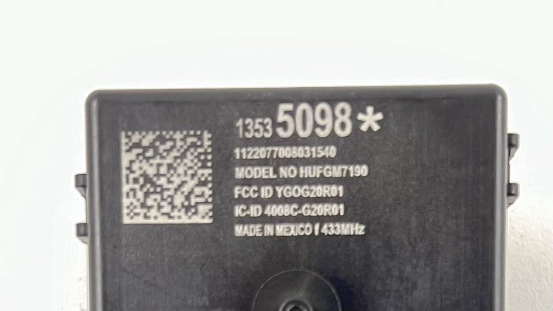 13535098 / 1353 5098 22-24 CADILLAC CT4 V BLACKWING KEYLESS KEY LESS ENTRY CONTROL MODULE OEM