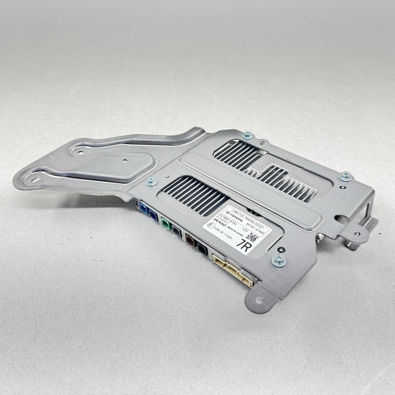 86792-47460 / 86792 47460 / 8679247460 23-25 TOYOTA PRIUS PARKING AID PARK ASSIST CONTROL MODULE 86792-47460 OEM