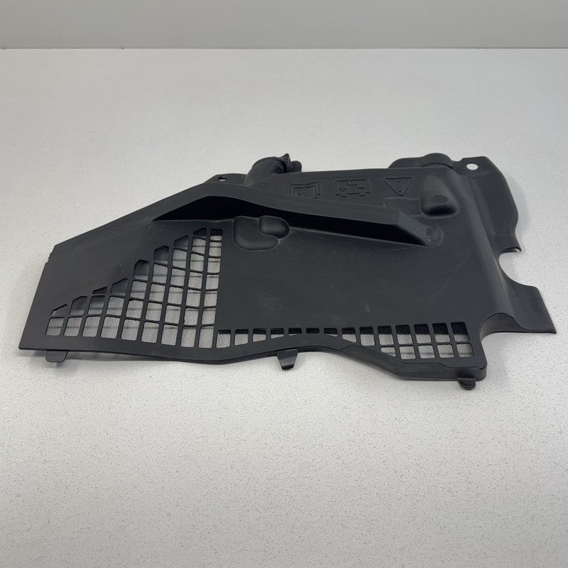 24-26 Ford Mustang Passenger Right Side Windshield Cowl Trim Battery C