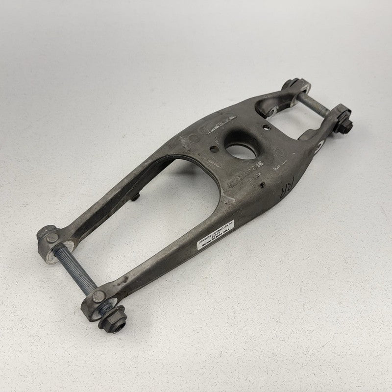 BMW F80 F82 M3 M4 Passenger Right Rear Control Arm Suspension Set OEM