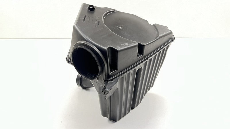 4G43-9600-BD / 4G43 9600 BD / 4G439600BD 07-17 ASTON MARTIN V8 VANTAGE RIGHT AIR CLEANER BOX AIR FILTER INTAKE BOX OEM