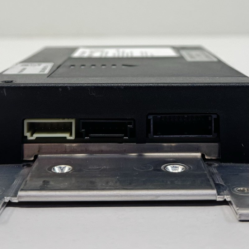 8 734 749 / 8734749 BMW F01 F06 F10 F12 F13 F30 F80 F82 F87 Bluetooth Telematics Control Module OEM