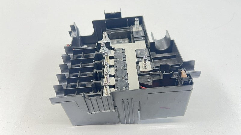 84986478 22-24 CADILLAC CT4 V BLACKWING REAR BATTERY FUSE RELAY JUNCTION BOX 84986478 OEM