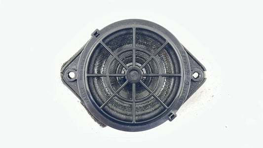 997.645.035.00 / 997 645 035 00 / 99764503500 05-12 PORSCHE 911 997 LEFT OR RIGHT FRONT DASH SPEAKER TWEETER 99764503500