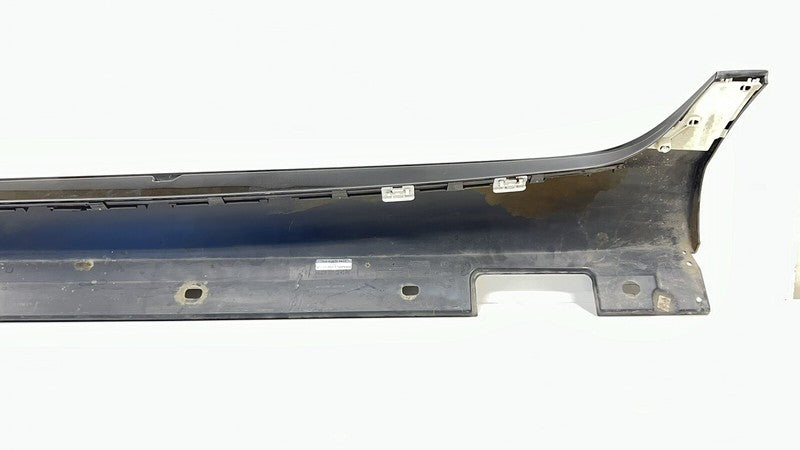 A 218 690 02 40 0240 / A2186900240 / 2186900240 12-14 MERCEDES-BENZ CLS550 RIGHT SIDE SKIRT ROCKER PANEL COVER TRIM BLAC