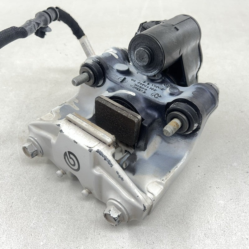 PR3C-2D366-AB / PR3C 2D366 AB / PR3C2D366AB 24-25 FORD MUSTANG GT DARK HORSE REAR PARKING PARK DRIFT BRAKE CALIPER PAIR 