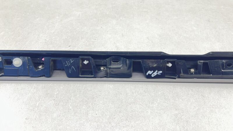 78873-6GP0A / 78873 6GP0A / 788736GP0A 24-25 NISSAN Z NISMO LEFT REAR QUARTER PANEL C PILLAR FINISH MOLDING TRIM OEM