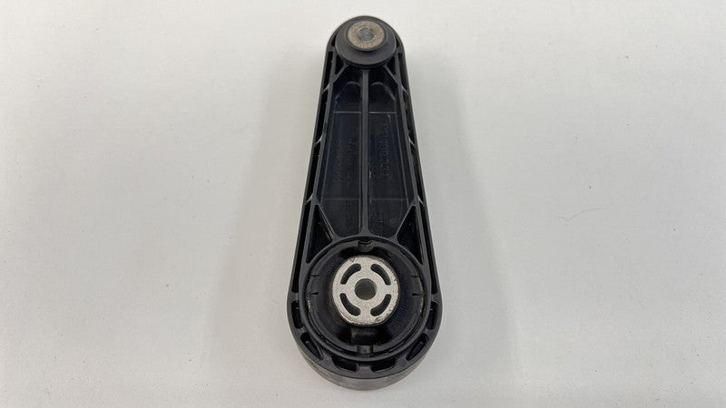 7PP199331 / 7PP 199 331 10-16 PORSCHE PANAMERA ENGINE TORQUE DAMPER TORSION ARM 7PP 199 331 OEM