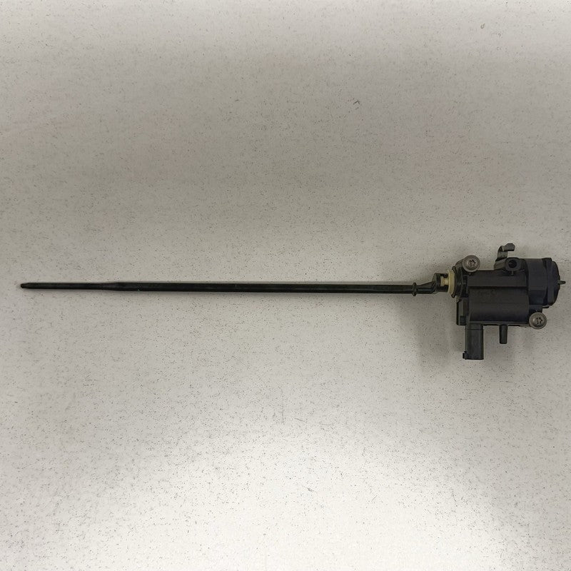 7 200 674 11-16 BMW M5 528 535 550 F10 Gas Fuel Filler Door Lock Actuator 7200674 OEM