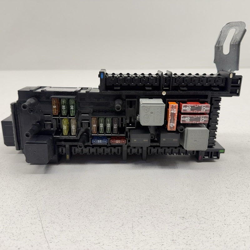 10-18 Mercedes W212 W218 CLS550 E550 Rear SAM Module Relay Fuse Box OE