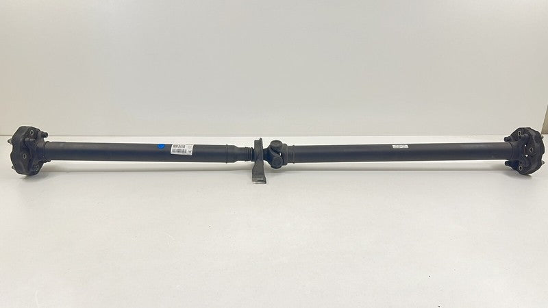A212 8606 / A2128606 12-18 MERCEDES BENZ CLS550 RWD DRIVESHAFT DRIVE SHAFT PROPELLER LINE CARRIER OEM