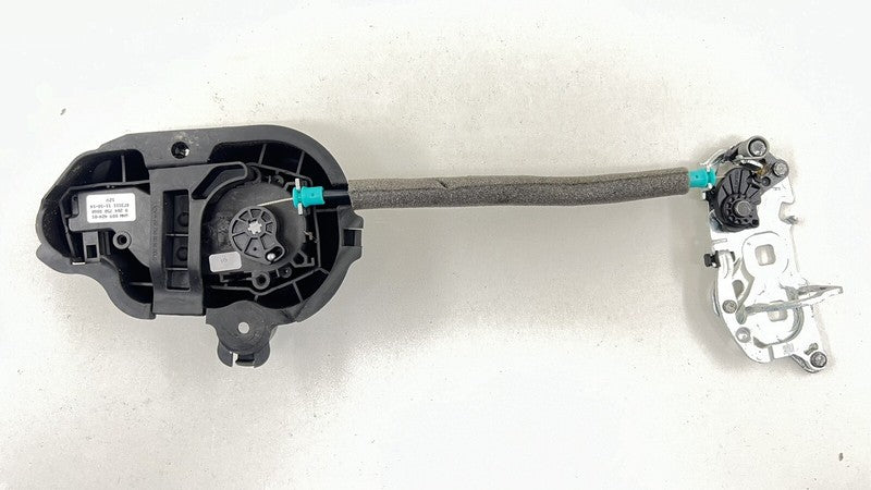 A 204 750 00 60 0060 / A2047500060 / 2047500060 12-18 MERCEDES BENZ CLS550 W218 TRUNK LID REMOTE LATCH LOCK ACTUATOR OEM