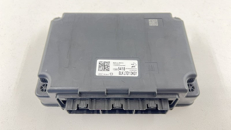 1355 5418 / 13555418 22-24 CADILLAC CT5 V BLACKWING DATA GATEWAY CONTROL MODULE 13555418 OEM
