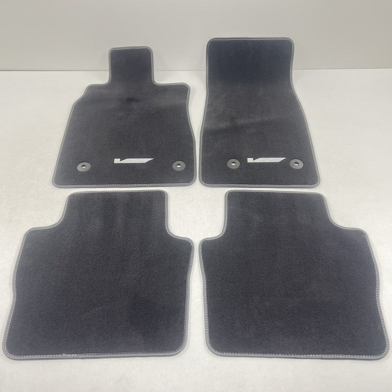 84882362 22-25 CADILLAC CT5 V BLACKWING FRONT AND REAR CARPET FLOOR MAT SET 84882362 OEM