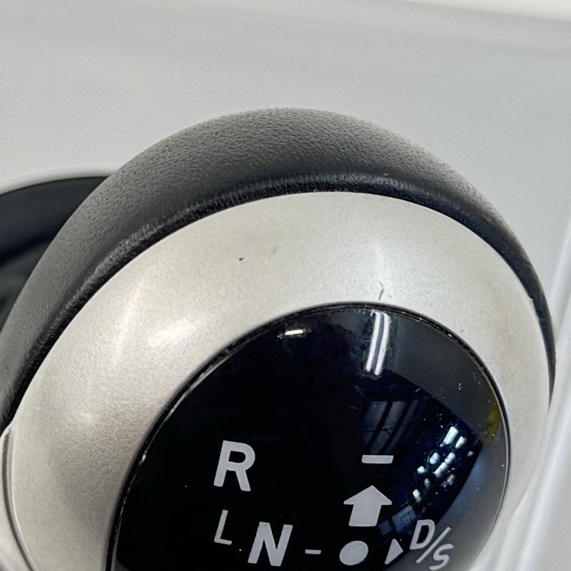 7 898 248 / 7898248 06-10 BMW M6 E63 E64 Center Console Gear Shift Boot Surround Trim W/ Knob OEM