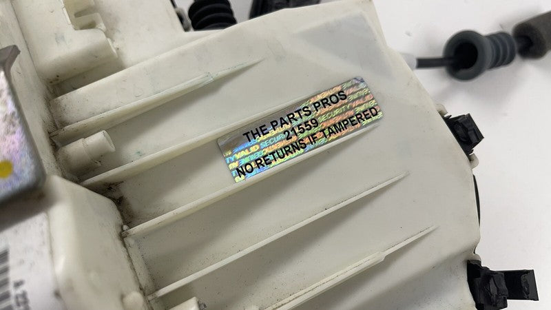 2217201635 / A2217201635 / A 221 720 16 35 1635 07-13 MERCEDES W221 S CLASS PASSENGER RIGHT FRONT DOOR LOCK LATCH ACTUAT