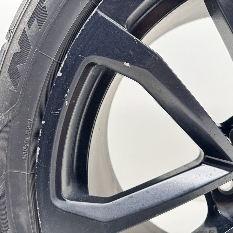 22798742 12-15 Chevrolet Camaro ZL1 Rear Wheel Rim W/ Tire 20x11 +43 Offset Factory OEM