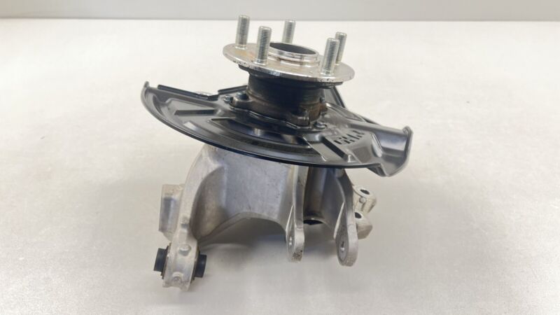 Does Not Apply 24-25 ACURA INTEGRA TYPE S RIGHT REAR WHEEL SPINDLE KNUCKLE HUB BEARING OEM