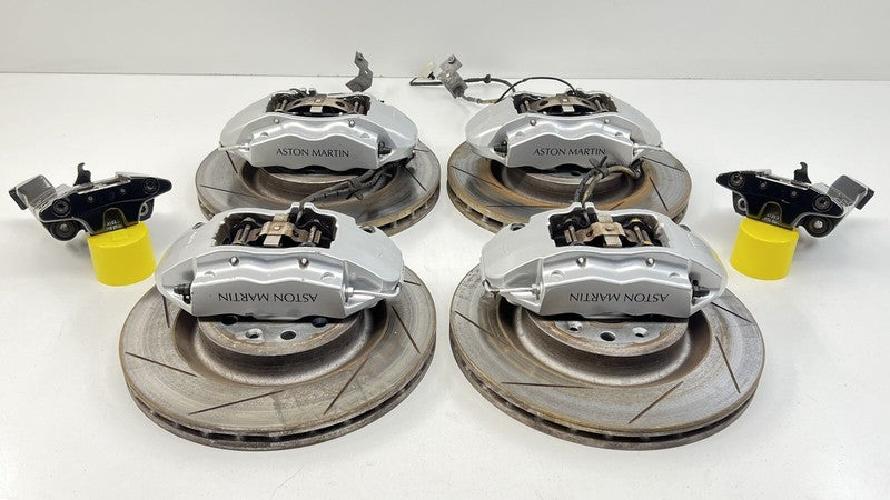 22.8274.03 / 22 8274 03 / 22827403 07-17 ASTON MARTIN V8 VANTAGE FRONT & REAR CALIPER BRAKE BREMBO ROTOR SET OEM