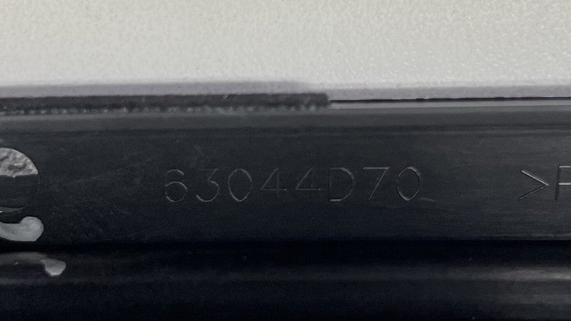 63044D70-PIA05 / 63044D70 PIA05 / 63044D70PIA05 11-14 FORD MUSTANG GT DASHBOARD INSTRUMENT CLUSTER COVER TRIM WITH AIR V