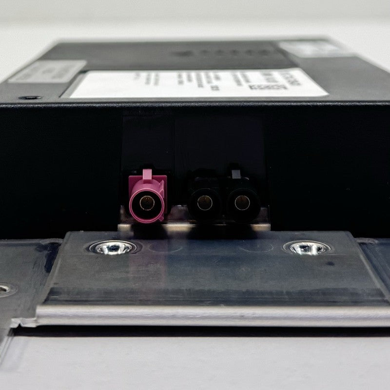 8 734 749 / 8734749 BMW F01 F06 F10 F12 F13 F30 F80 F82 F87 Bluetooth Telematics Control Module OEM