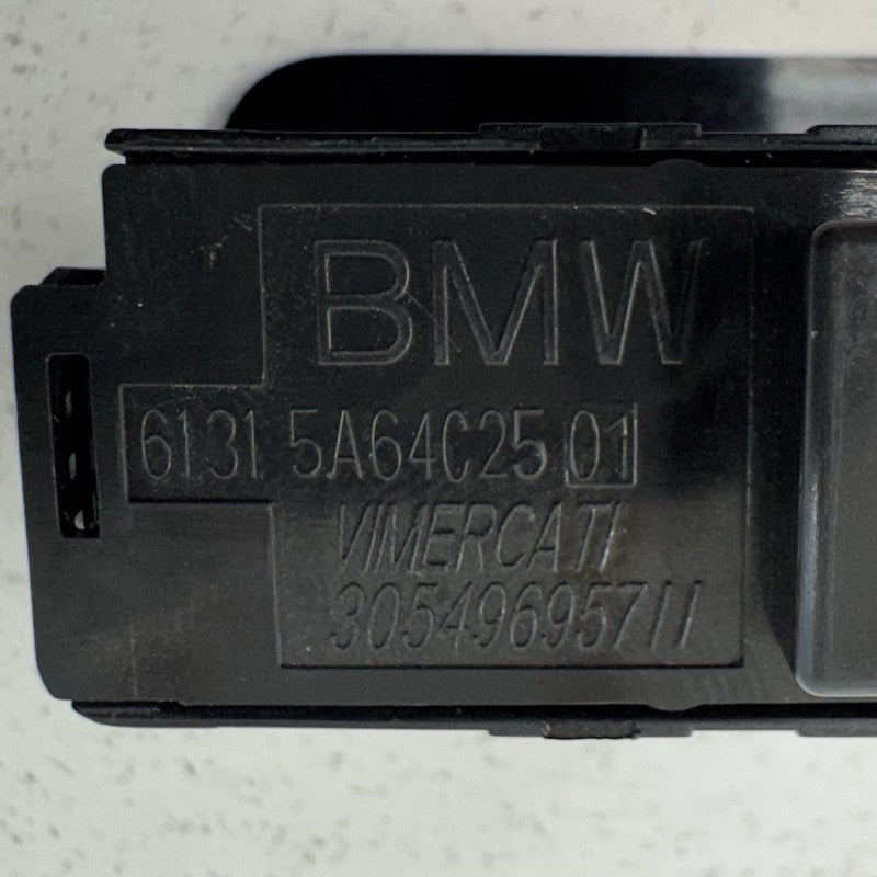 18-24 BMW G01 X3 Rear Trunk Lock Open Release Button Switch 5A64C25 OE