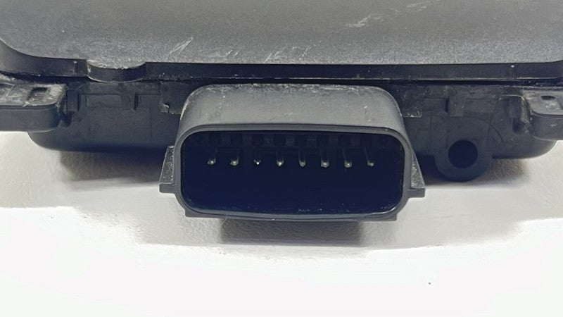 84870462 / 8487 0462 22-24 CADILLAC CT4 V BLACKWING LEFT REAR BLIND SPOT RADAR MONITOR MODULE OEM