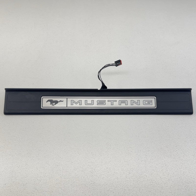 FR3J 6313222 AA / FR3J6313222AA 24-26 Ford Mustang Passenger Right Illuminated Door Sill Scuff Kick Plate OEM