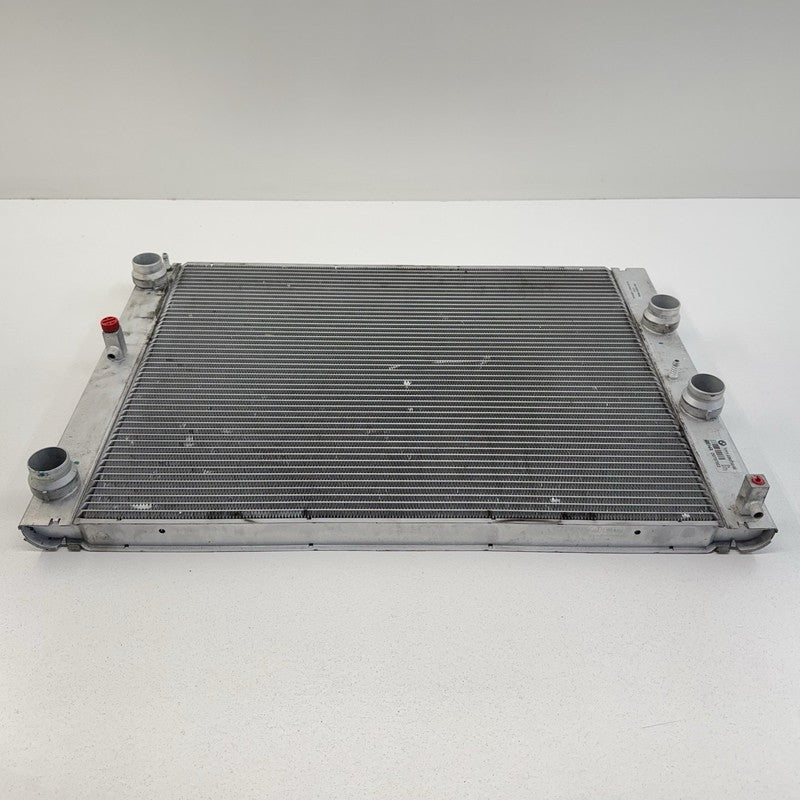 2 282 732 / 2282732 06-10 BMW M5 M6 E60 E63 E64 S85 Motor Engine Cooling Radiator 2282732 OEM