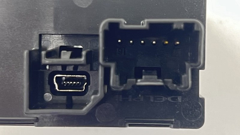 13529869 22-24 CADILLAC CT4 V BLACKWING CENTER CONSOLE USB PORT SD CARD SLOT READER OEM