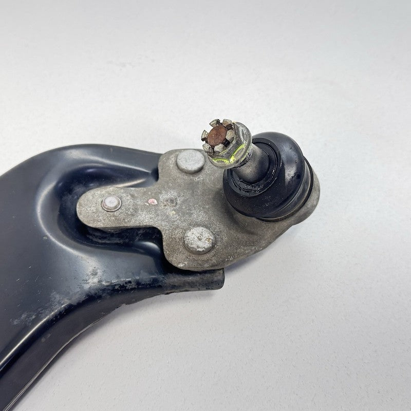 08-13 Toyota Highlander AWD 3.5L Right Front Lower Control Arm Suspension OEM