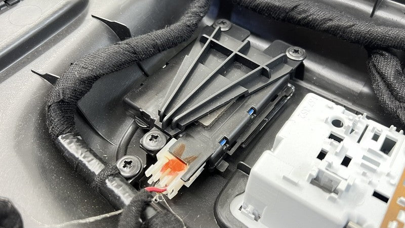 22766775 11-15 CHEVROLET CAMARO SS CONVERTIBLE OVERHEAD DOME LIGHT W/ SUN VISOR PAIR OEM