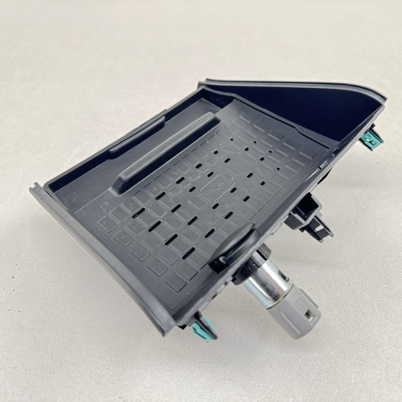 SU5T-19J235-AA / SU5T 19J235 AA / SU5T19J235AA 24-25 Ford Mustang GT Center Console Wireless Charger Phone Charging W/ P