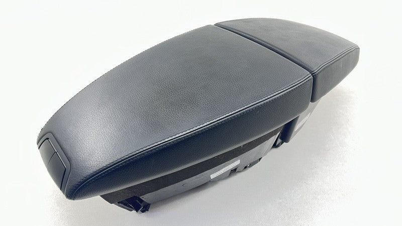 7 072 737 / 7072737 06-10 BMW M6 E63 E64 CENTER CONSOLE ARMREST ARM REST COVER LID OEM