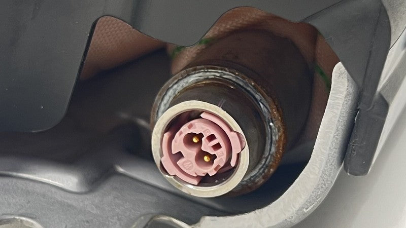 2282 3445 / 22823445 22-24 CADILLAC CT5 V BLACKWING PASSENGER RIGHT FRONT KNEE AIRBAG AIR BAG SRS OEM