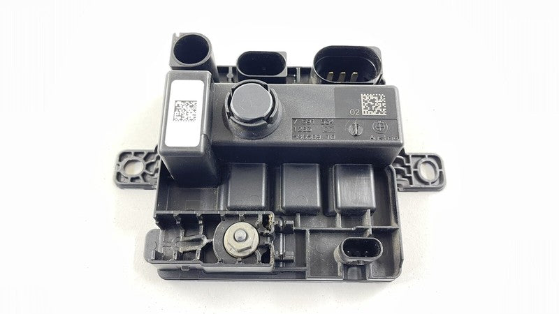 586509 16-21 BMW M2 INTEGRATED POWER DISTRIBUTION SUPPLY MODULE 7591534 OEM
