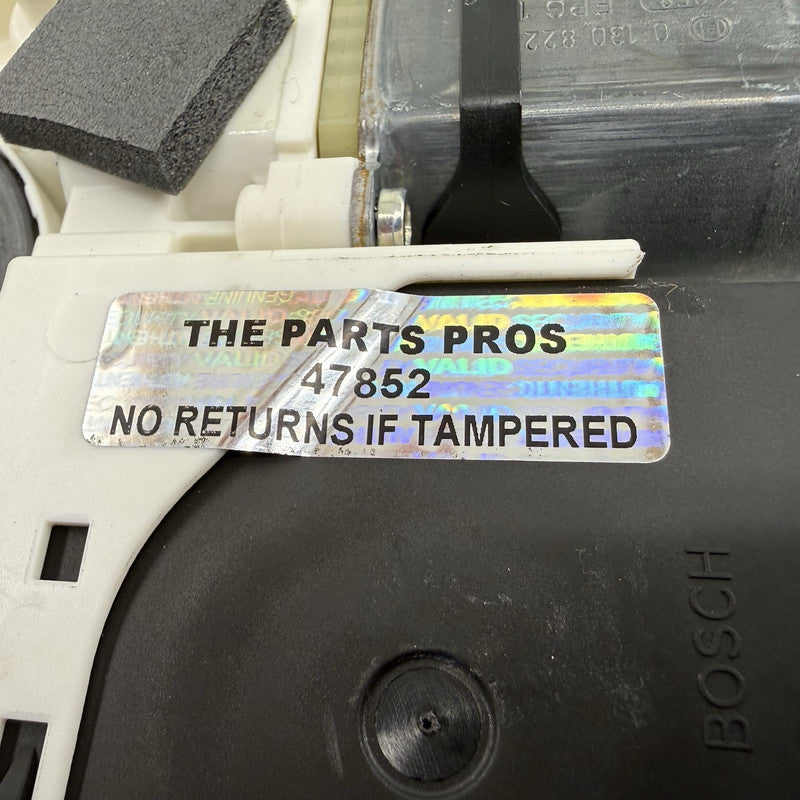 997.624.182.03 / 997 624 182 03 / 99762418203 05-12 Porsche 911 997 Boxster Cayman 987 Right Door Window Regulator OEM