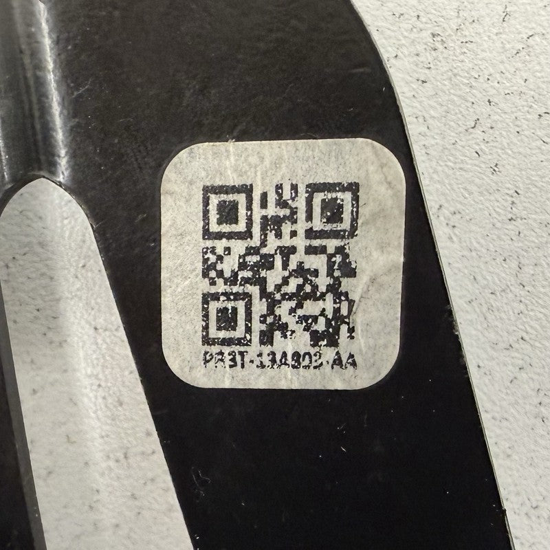 PR3T 13A803 AA / PR3T13A803AA 24-26 Ford Mustang Low High Note Pitch Tone Horn Siren Alarm Signal Pair OEM