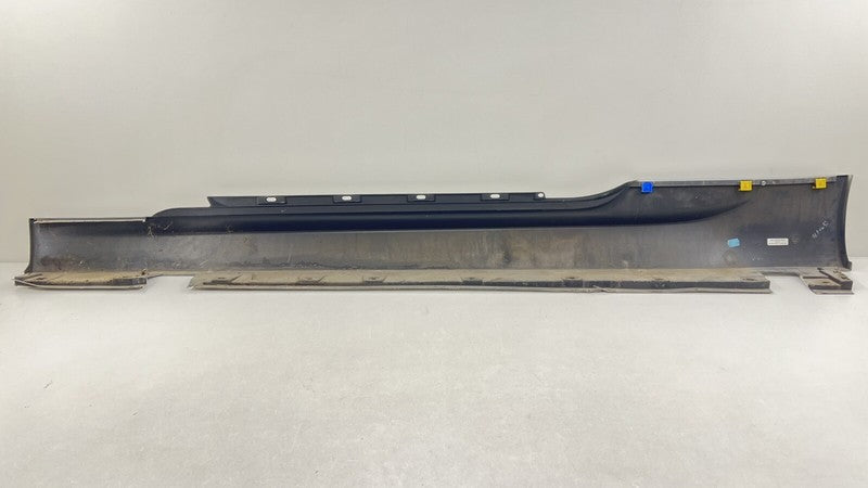 5177 7 898 214 / 51777898214 06-10 BMW M6 E63 E64 PASSENGER RIGHT SIDE SKIRT ROCKER PANEL COVER TRIM OEM