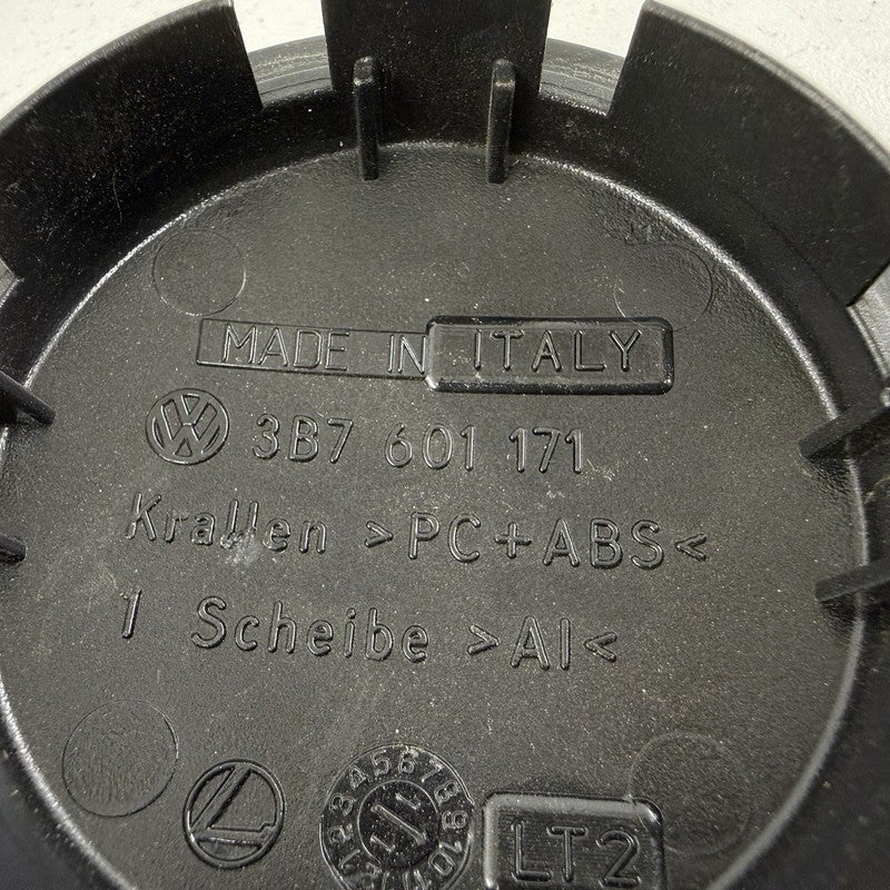 3B7 601 171 / 3B7601171 Volkswagen Passat Jetta Golf Wheel Center Cap Rim Hubcaps 3B7601171 Set of 4 OEM